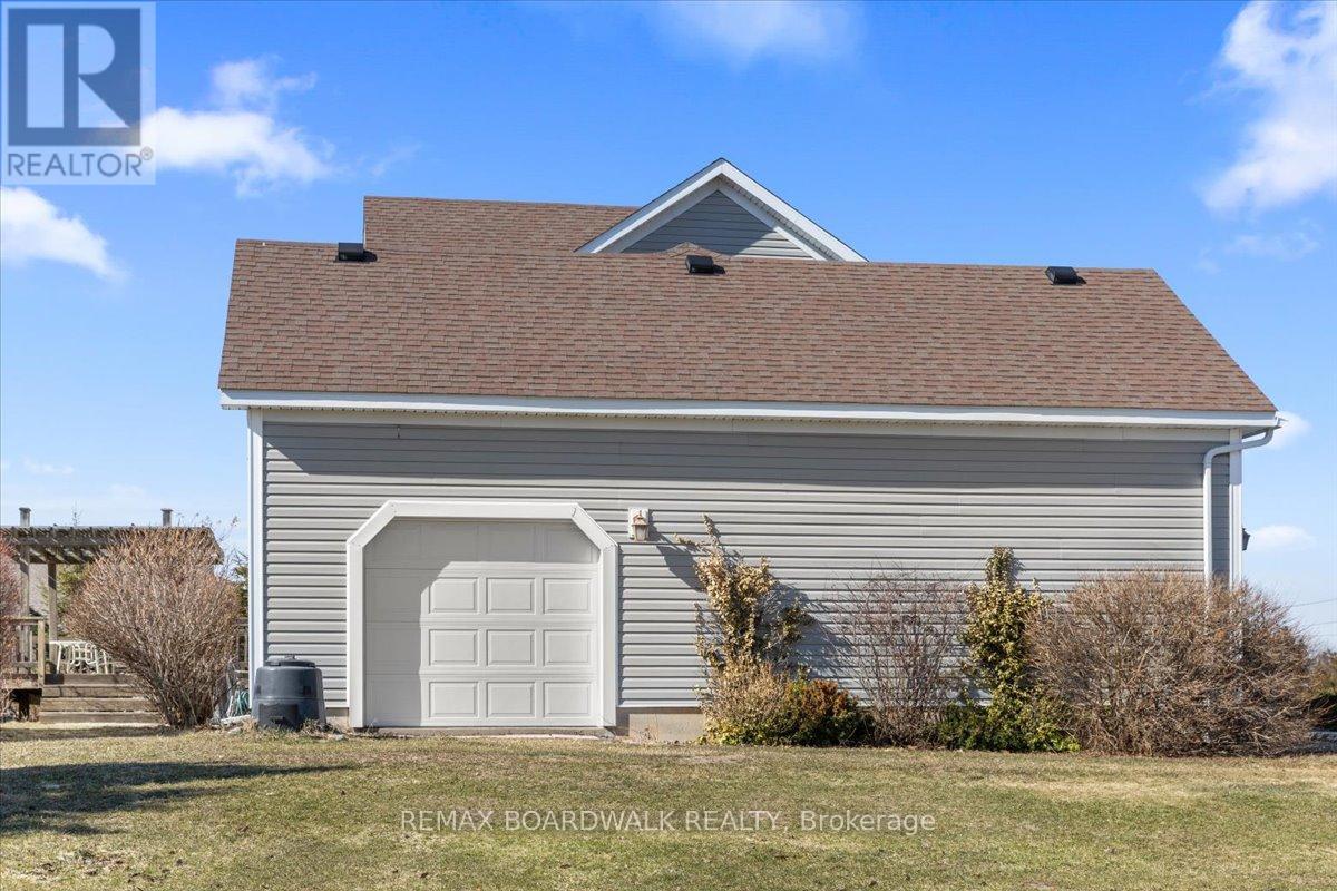 71 Horace Drive, Rideau Lakes, Ontario  K0G 1V0 - Photo 41 - X12945216