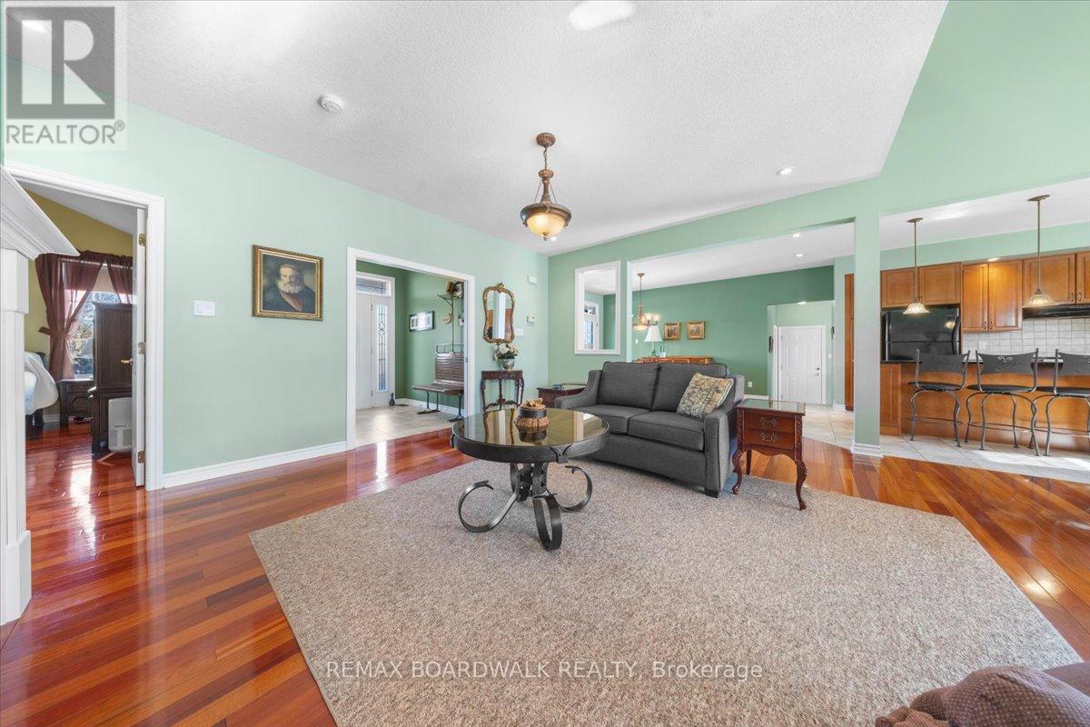 71 Horace Drive, Rideau Lakes, Ontario  K0G 1V0 - Photo 6 - X12945216