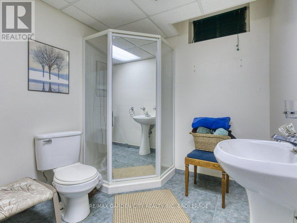 21 Bascary Crescent, St. Catharines (Rykert/vansickle), Ontario  L2S 3M7 - Photo 27 - X12945046