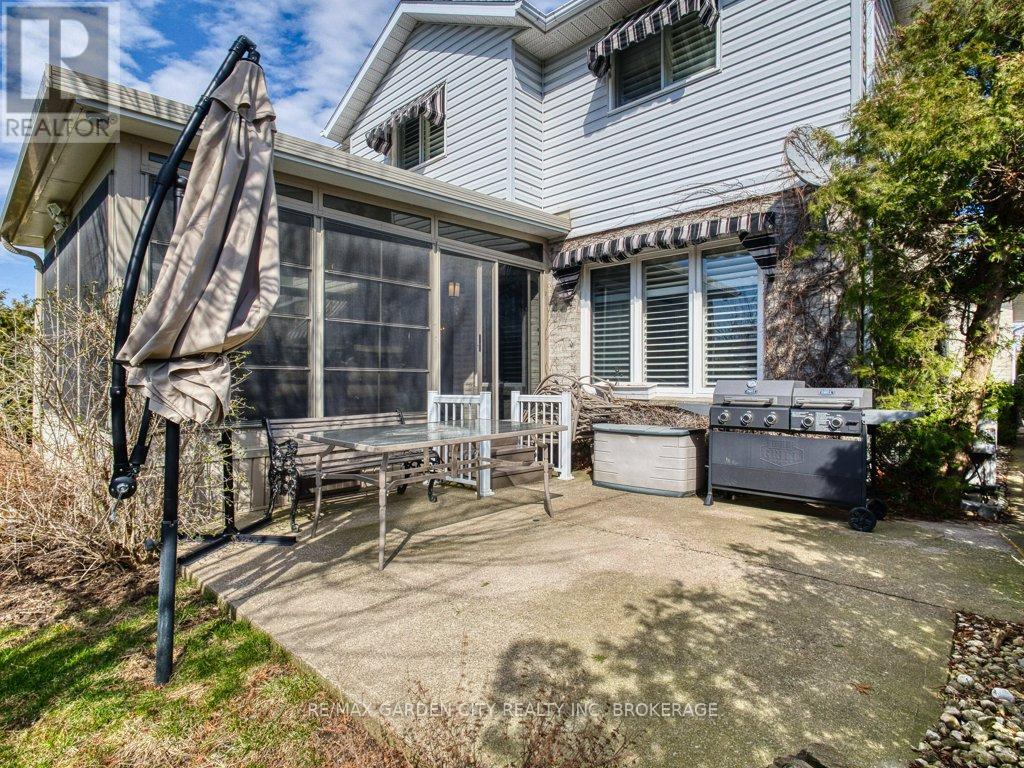 21 Bascary Crescent, St. Catharines (Rykert/vansickle), Ontario  L2S 3M7 - Photo 5 - X12945046