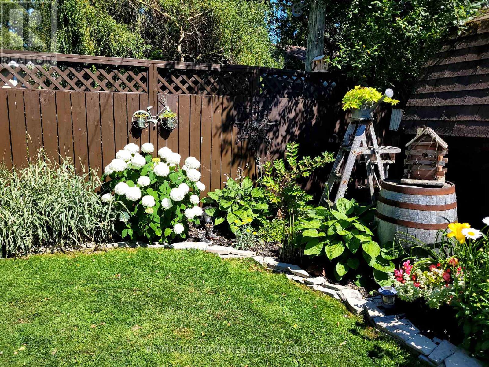 606 Scott Avenue, Fort Erie, Ontario  L2A 5G2 - Photo 36 - X12945136