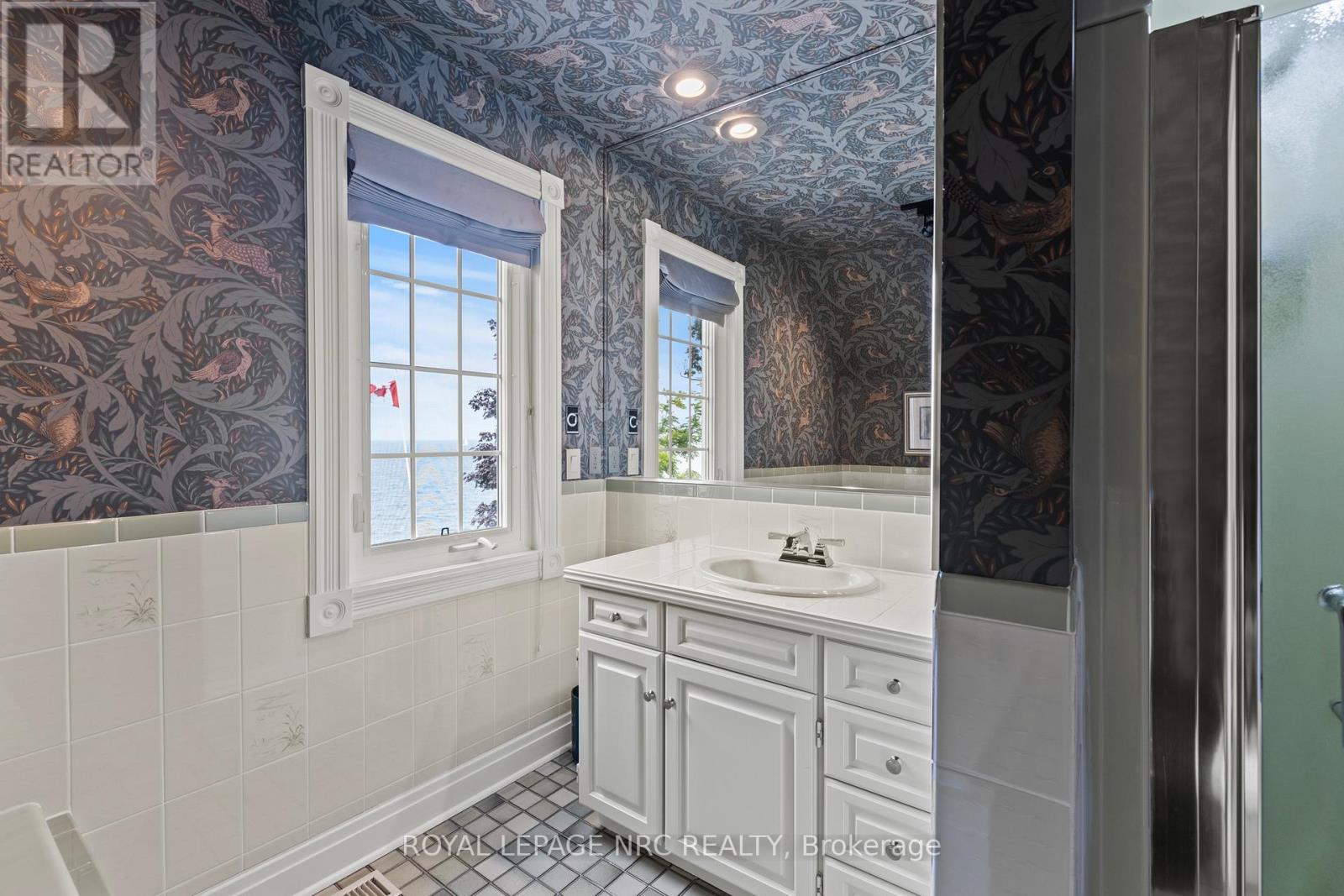 315 Niagara Boulevard, Niagara-On-The-Lake, Ontario  L0S 1J0 - Photo 22 - X12945174