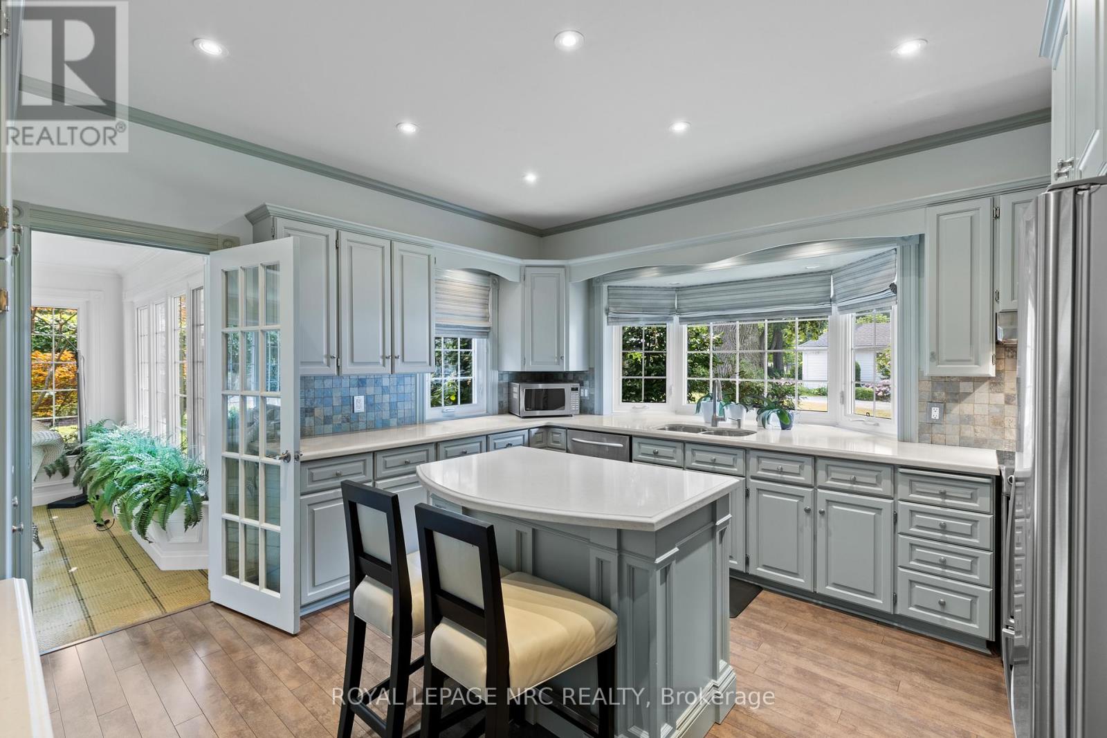 315 Niagara Boulevard, Niagara-On-The-Lake, Ontario  L0S 1J0 - Photo 9 - X12945174