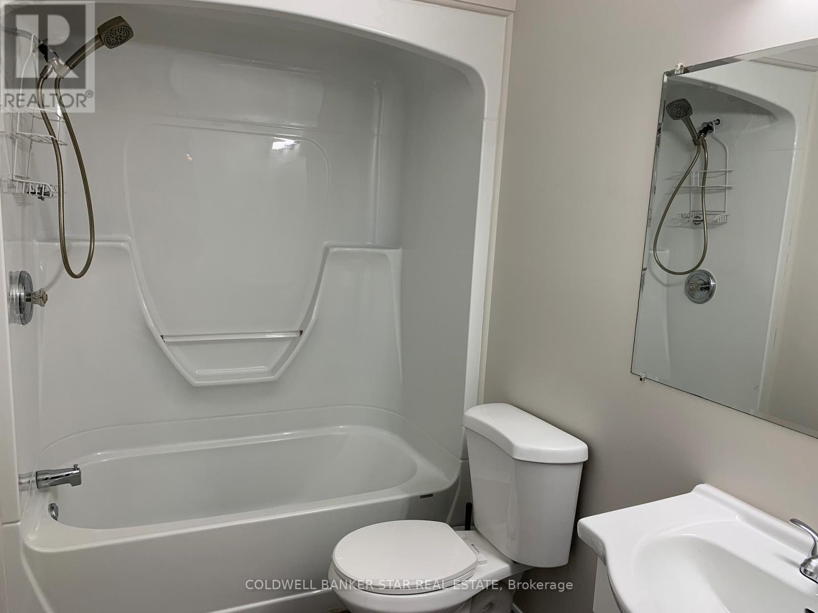 27 Steele Street, St. Thomas, Ontario  N5R 2Y2 - Photo 14 - X12898430