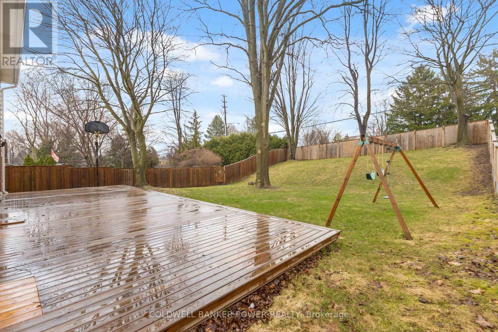 27 Foxcroft Crescent, London South, Ontario  N6K 3A3 - Photo 41 - X12862742