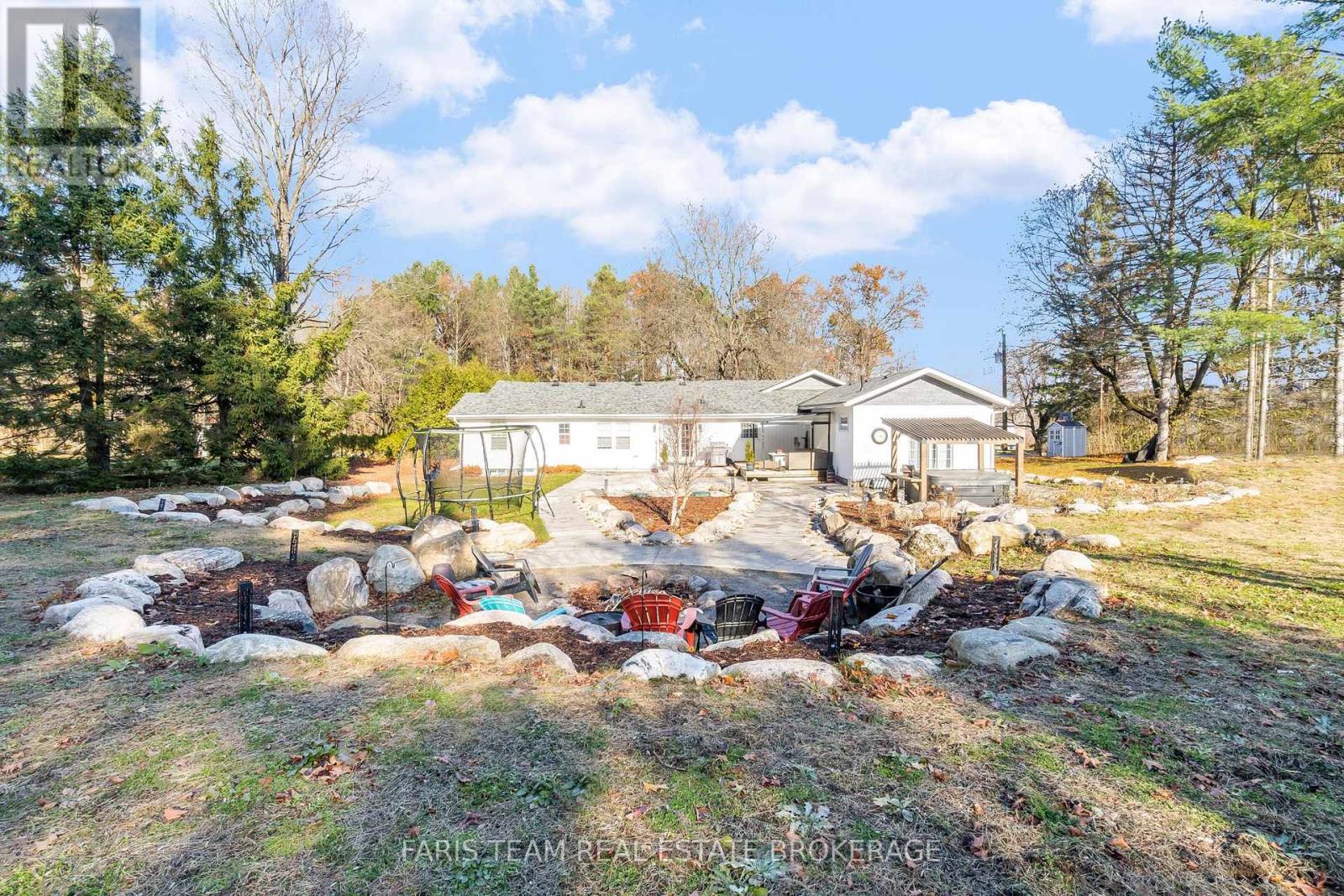 1074 Lafontaine Road, Penetanguishene, Ontario  L9M 1P9 - Photo 41 - S12565484