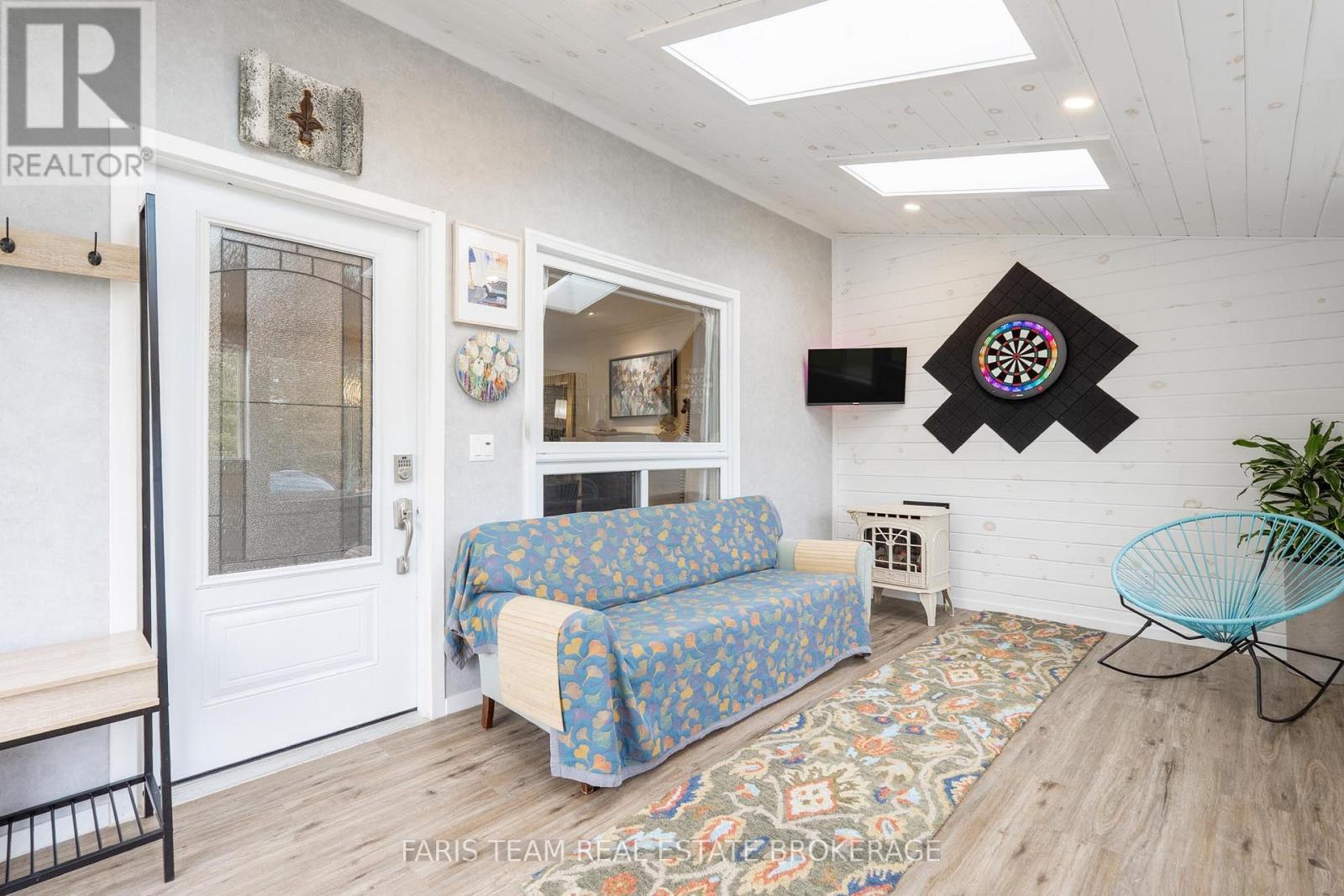 83 King Road, Tay, Ontario  L0K 2C0 - Photo 14 - S12741930