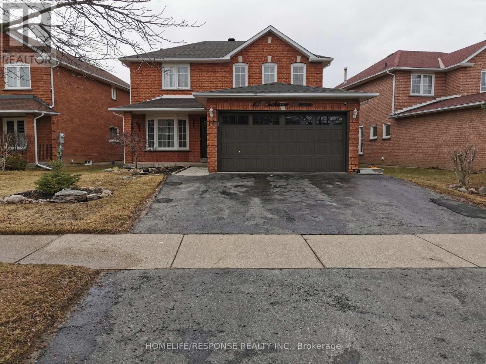 16 COCHRANE AVENUE, Brampton, Ontario