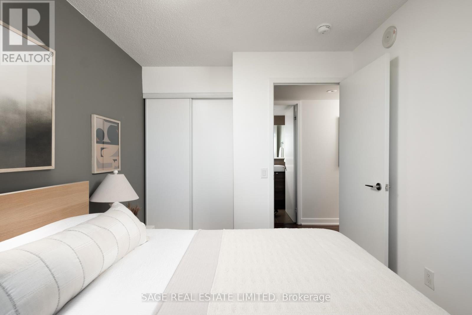 1607 - 72 Esther Shiner Boulevard, Toronto, Ontario  M2K 0C4 - Photo 37 - C12944926