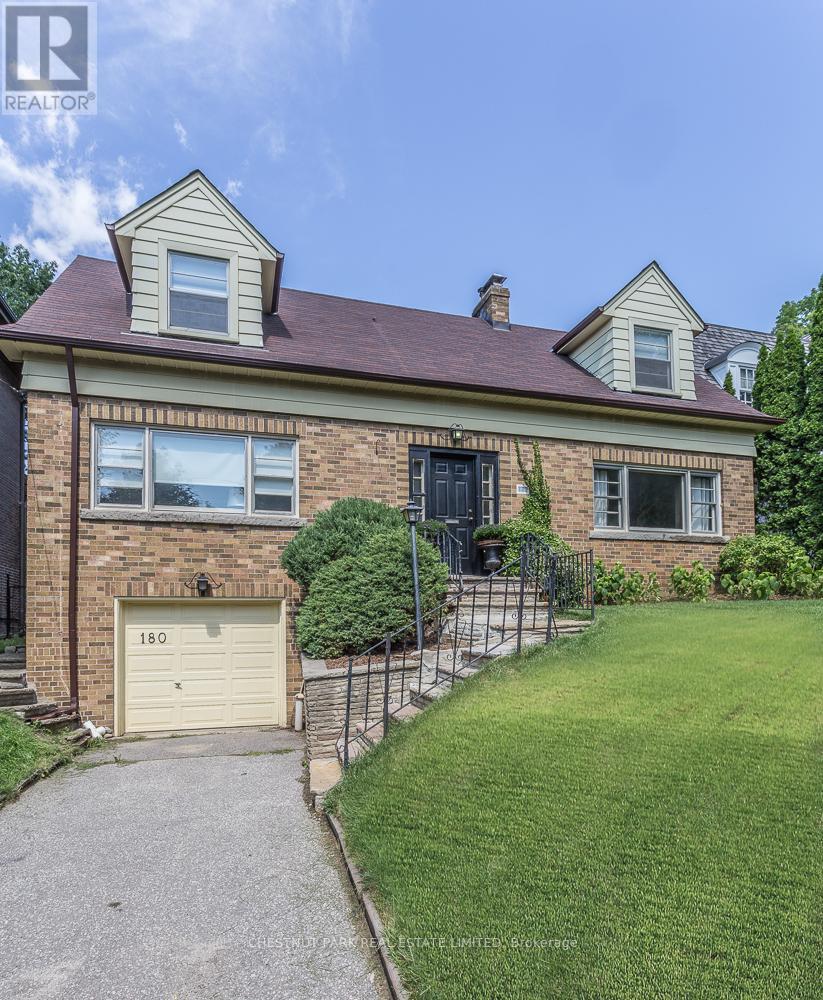 180 Strathgowan Avenue, Toronto, Ontario  M4N 1C3 - Photo 2 - C12944954