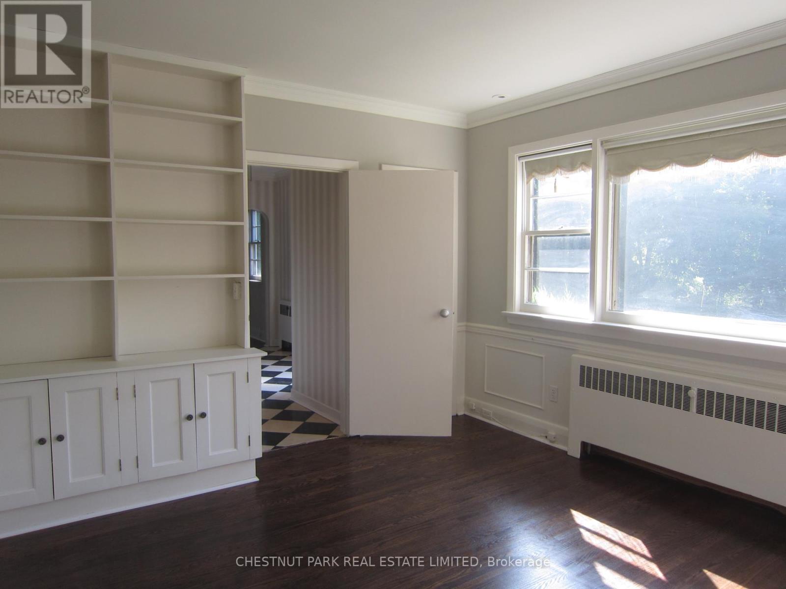 180 Strathgowan Avenue, Toronto, Ontario  M4N 1C3 - Photo 7 - C12944986