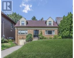 180 STRATHGOWAN AVENUE, Toronto, Ontario