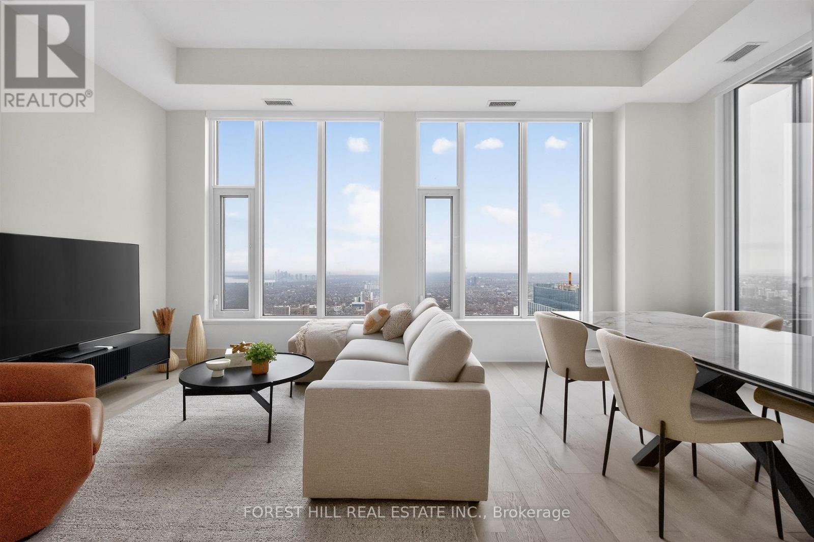 PH02 - 11 YORKVILLE AVENUE Toronto (Annex), ON M4W 0B7