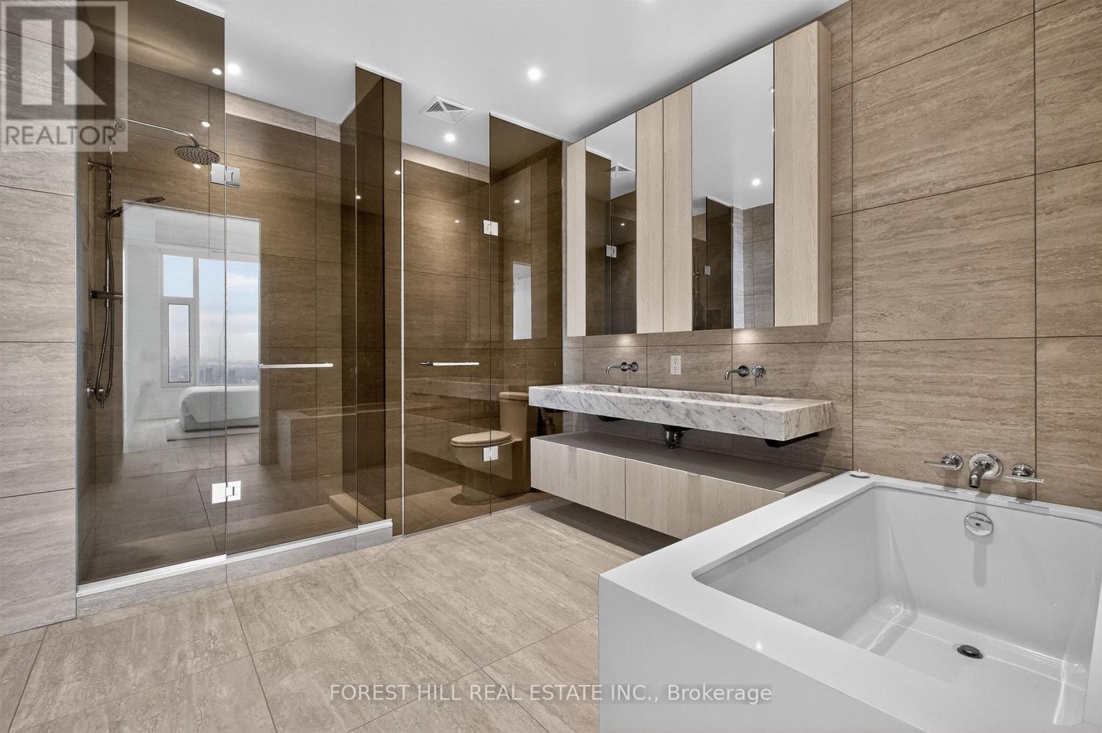 PH02 - 11 YORKVILLE AVENUE Toronto (Annex), ON M4W 0B7