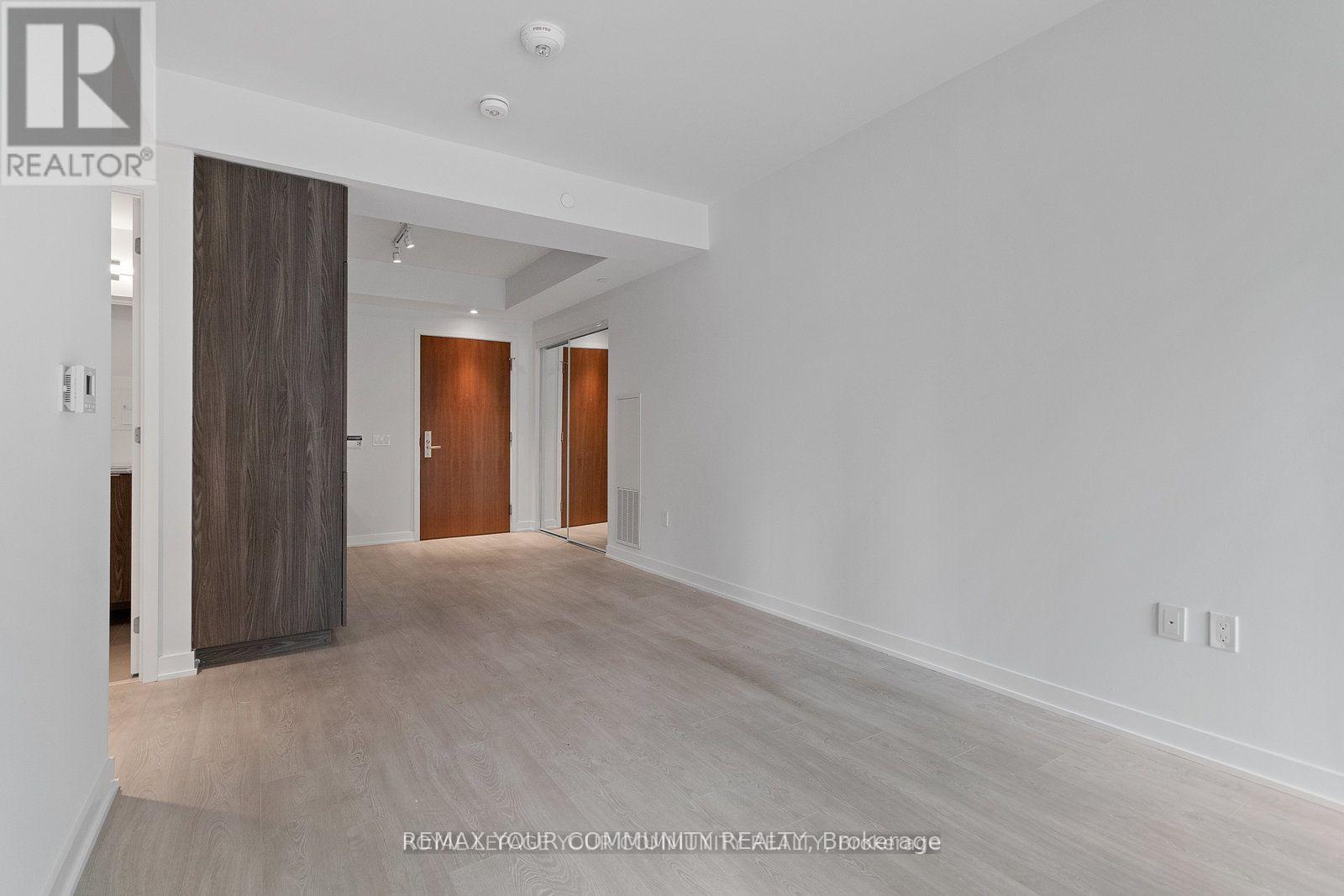 222 - 15 Queens Quay E, Toronto, Ontario  M5E 0A5 - Photo 12 - C12945034