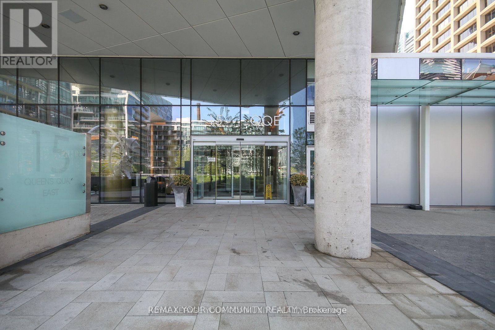 222 - 15 Queens Quay E, Toronto, Ontario  M5E 0A5 - Photo 35 - C12945034