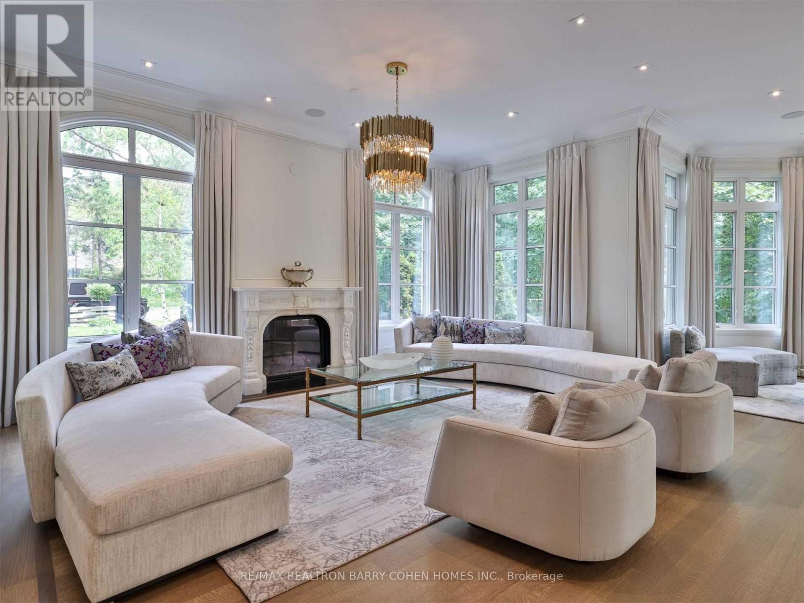 382 Old Yonge Street, Toronto, Ontario  M2P 1R4 - Photo 17 - C12945142