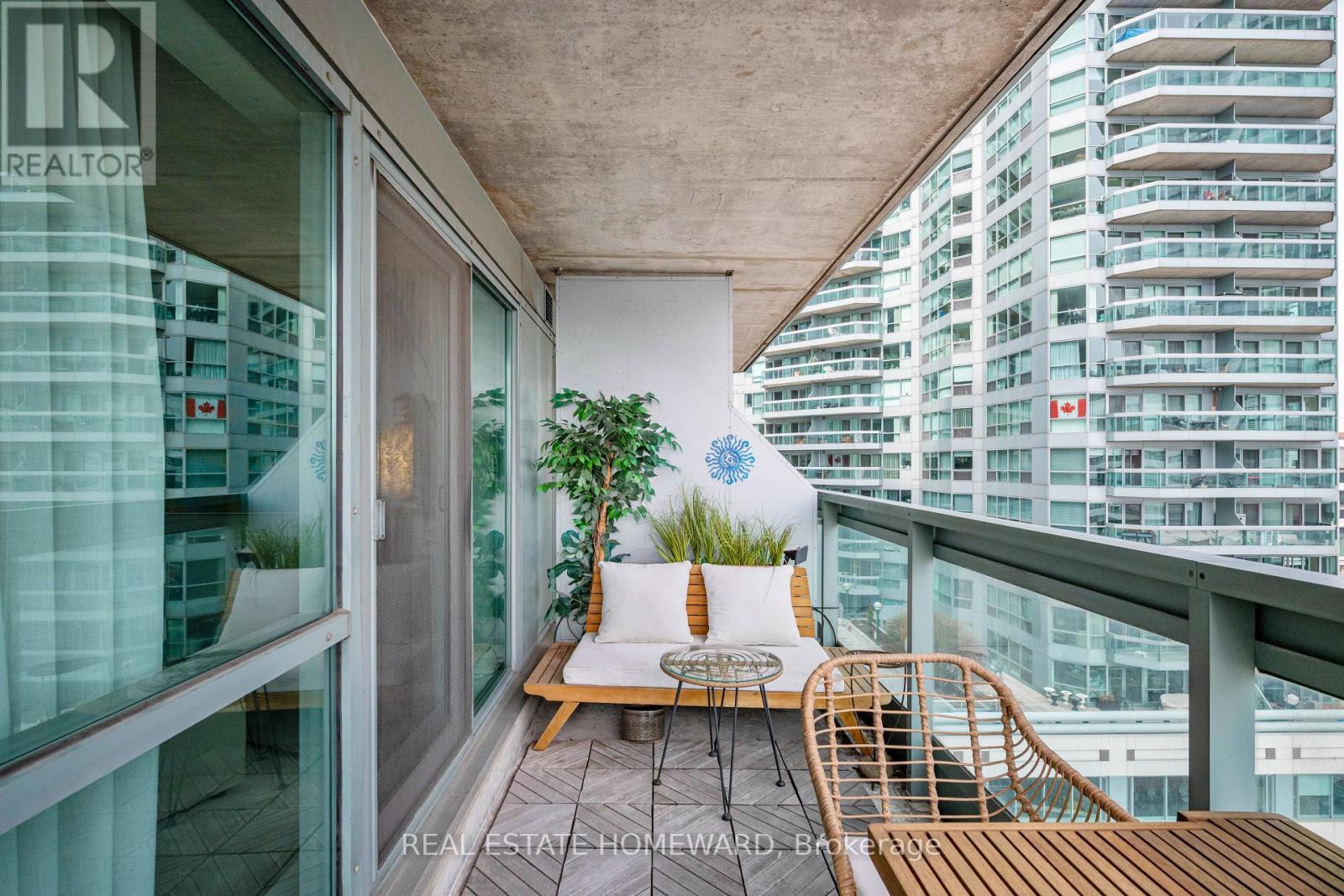 704 - 10 Queens Quay W, Toronto, Ontario  M5J 2R9 - Photo 22 - C12945238