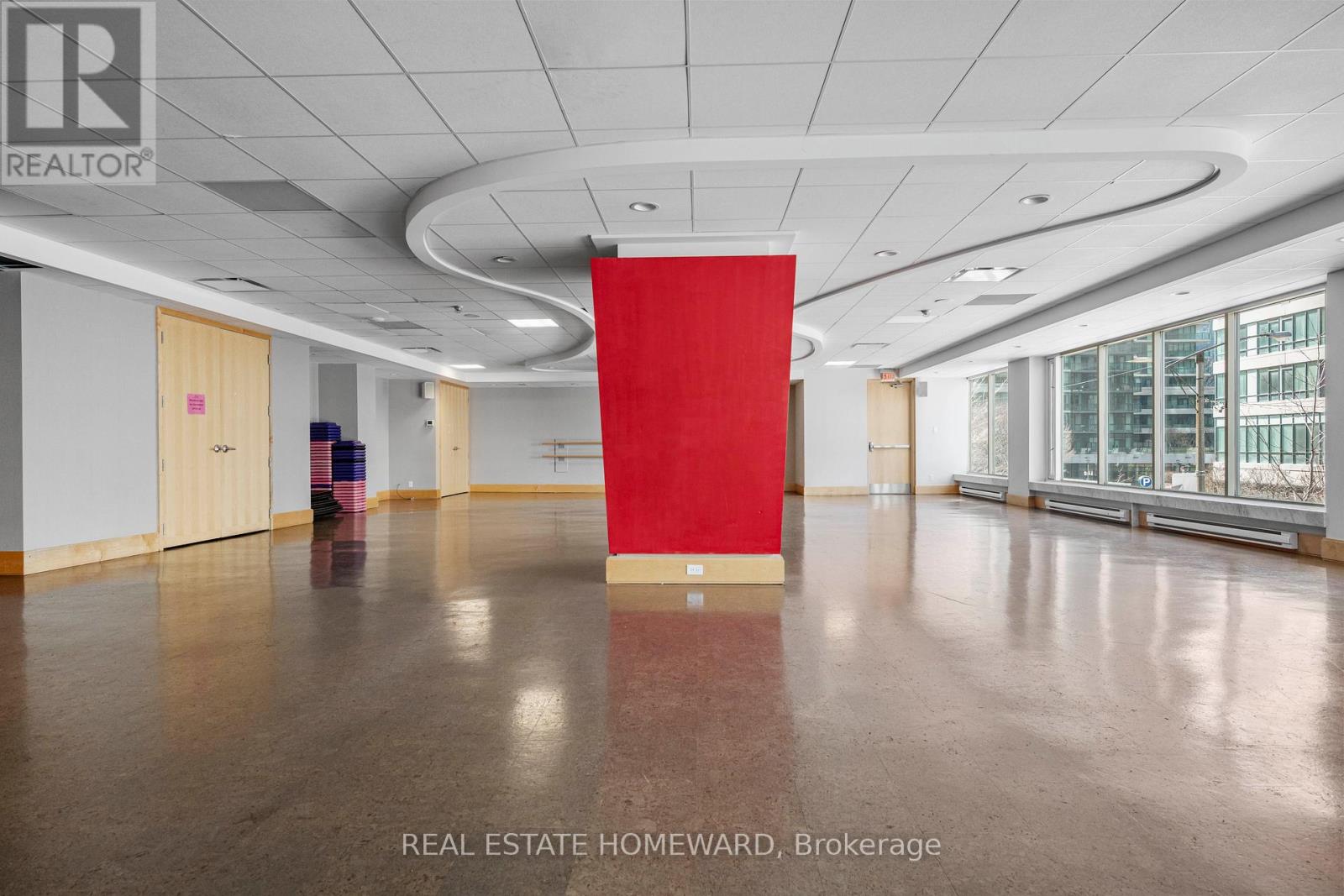 704 - 10 Queens Quay W, Toronto, Ontario  M5J 2R9 - Photo 37 - C12945238