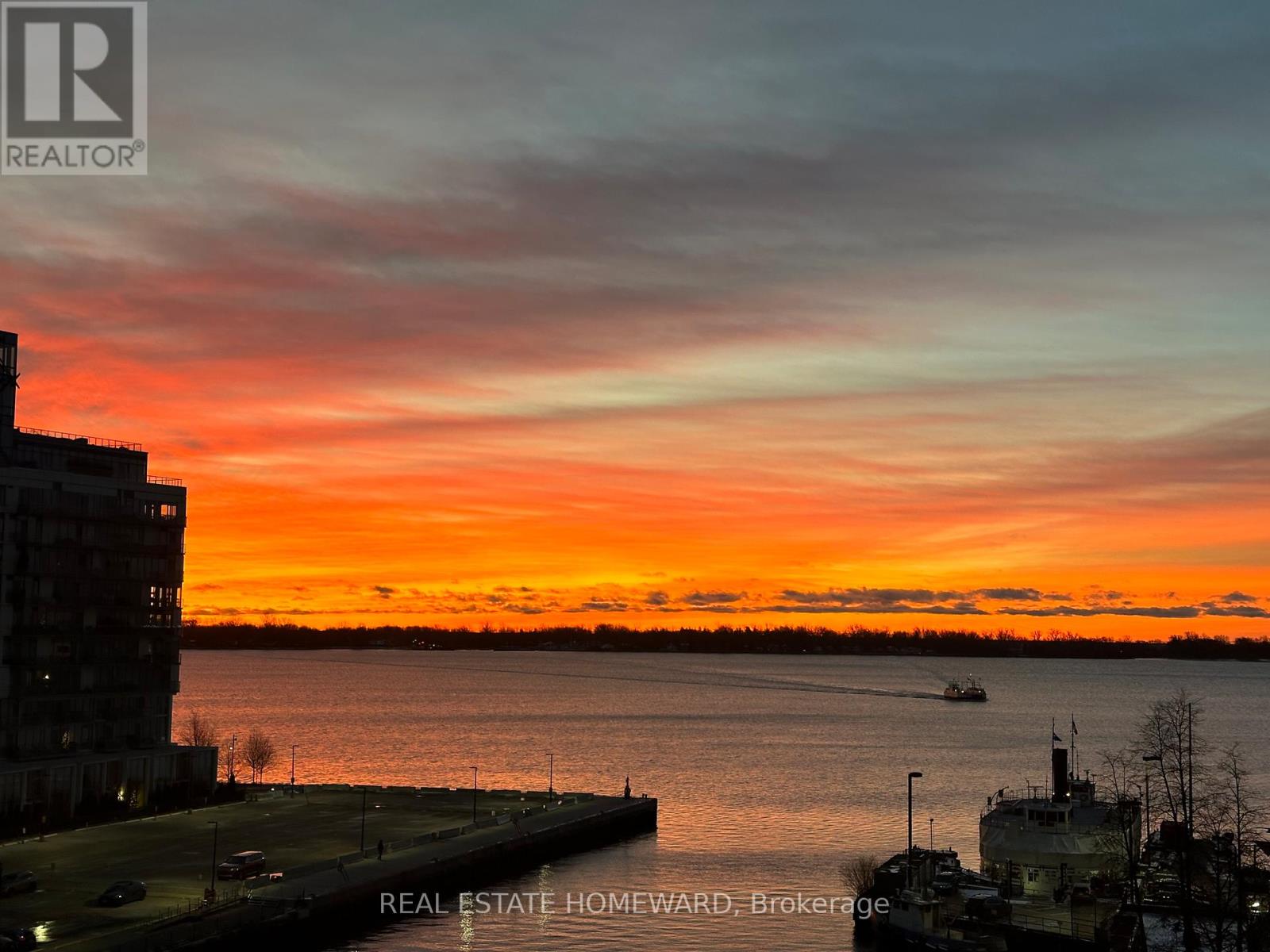 704 - 10 Queens Quay W, Toronto, Ontario  M5J 2R9 - Photo 48 - C12945238