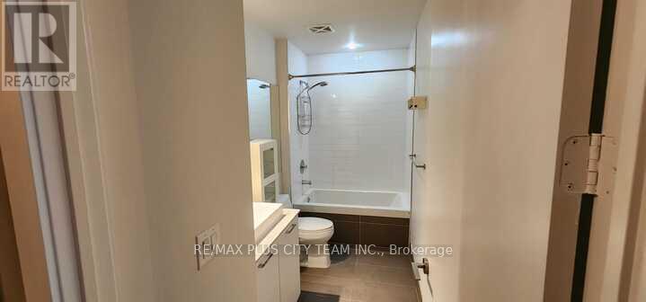 618 - 399 Adelaide Street W, Toronto, Ontario  M5V 1S4 - Photo 10 - C12945270