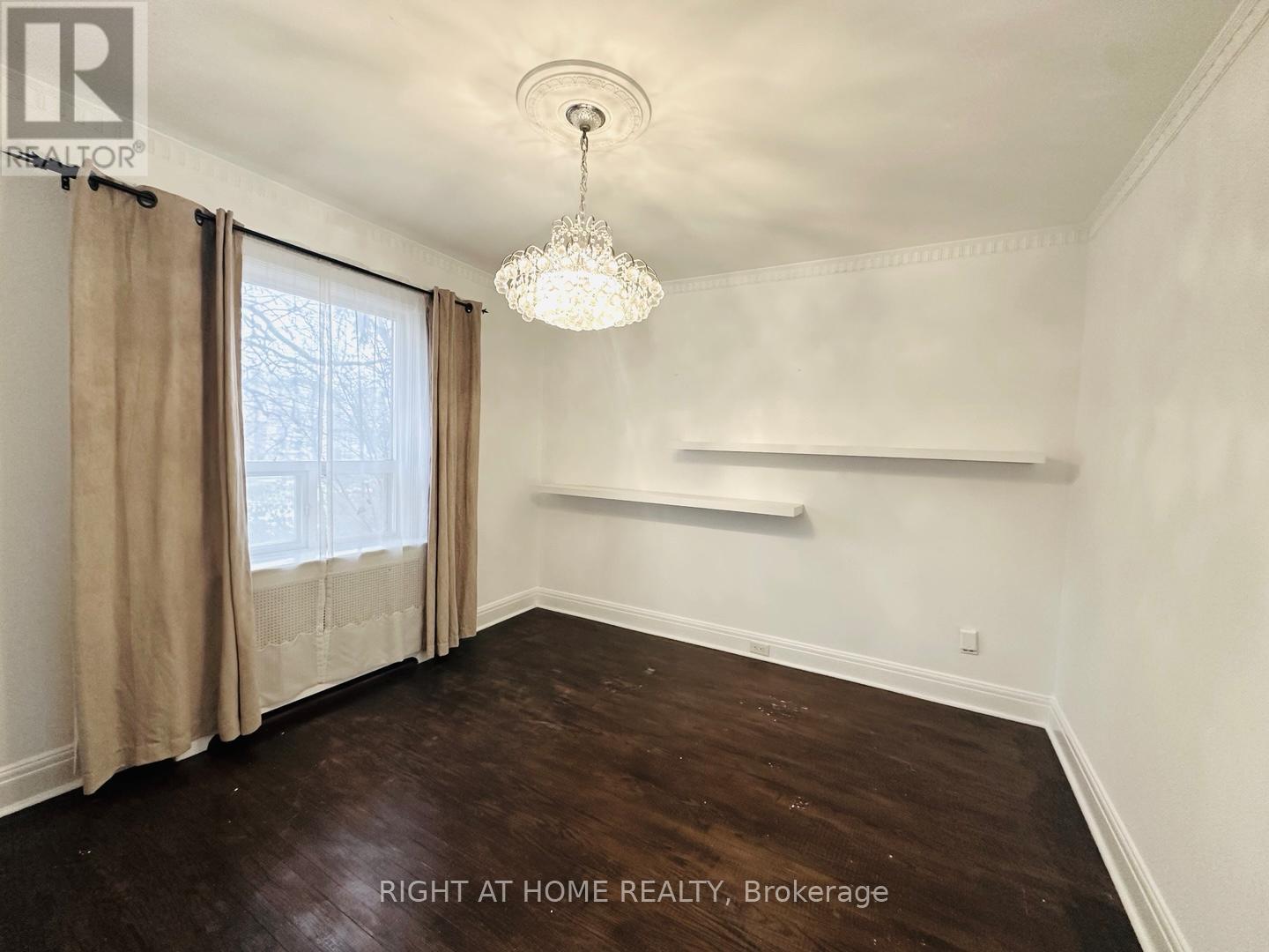 69 Haddington Avenue, Toronto, Ontario  M5M 2P2 - Photo 5 - C12945274