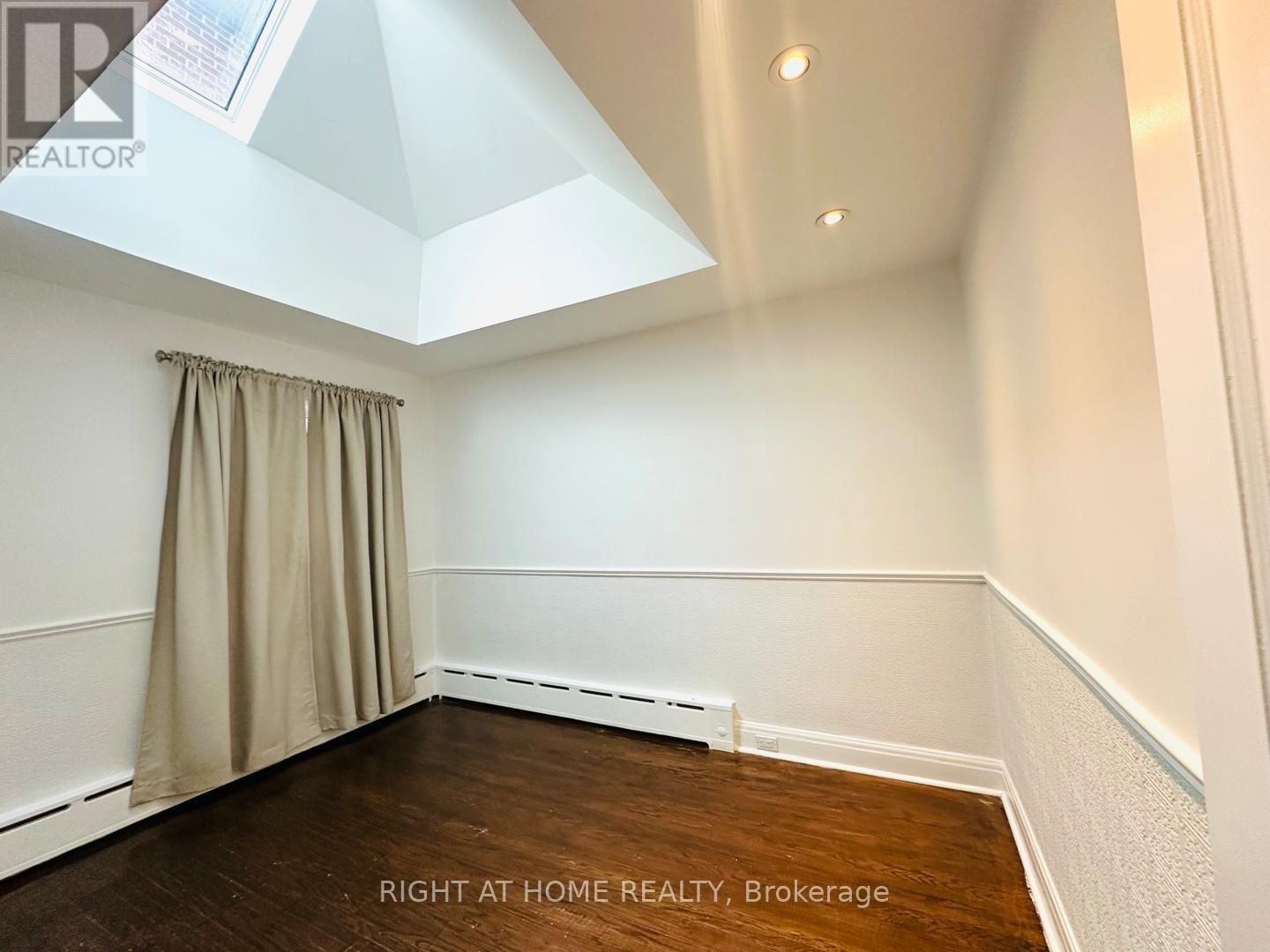 69 Haddington Avenue, Toronto, Ontario  M5M 2P2 - Photo 7 - C12945274