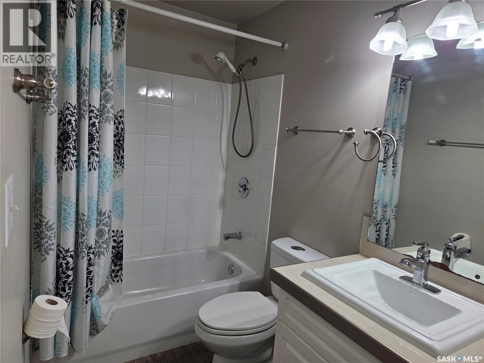 17 1292 Gordon Road, Moose Jaw, Saskatchewan  S6H 3E5 - Photo 14 - SK025992