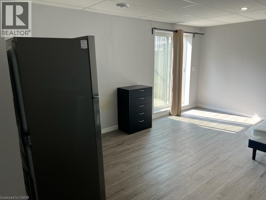 6045 Ernest Crescent Unit# Bmst, Niagara Falls, Ontario  L2H 0H8 - Photo 2 - 40816287