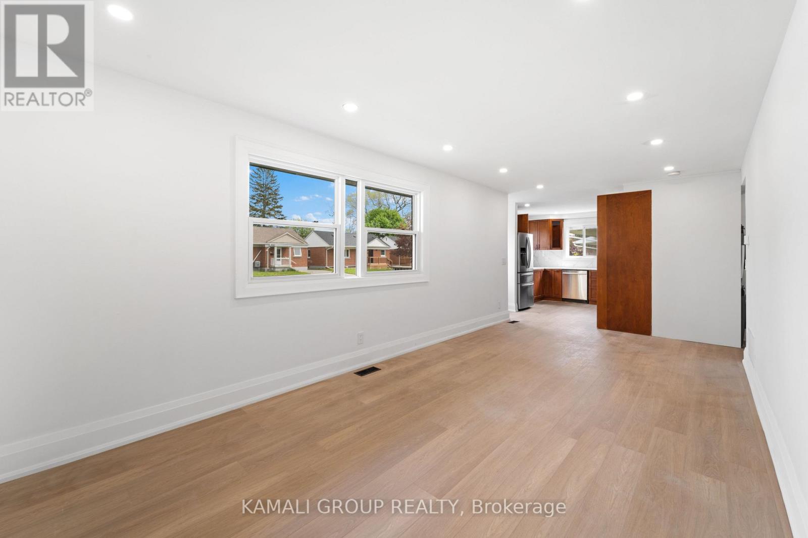 Main - 76 Admiral Road, Ajax, Ontario  L1S 2N9 - Photo 6 - E12944900