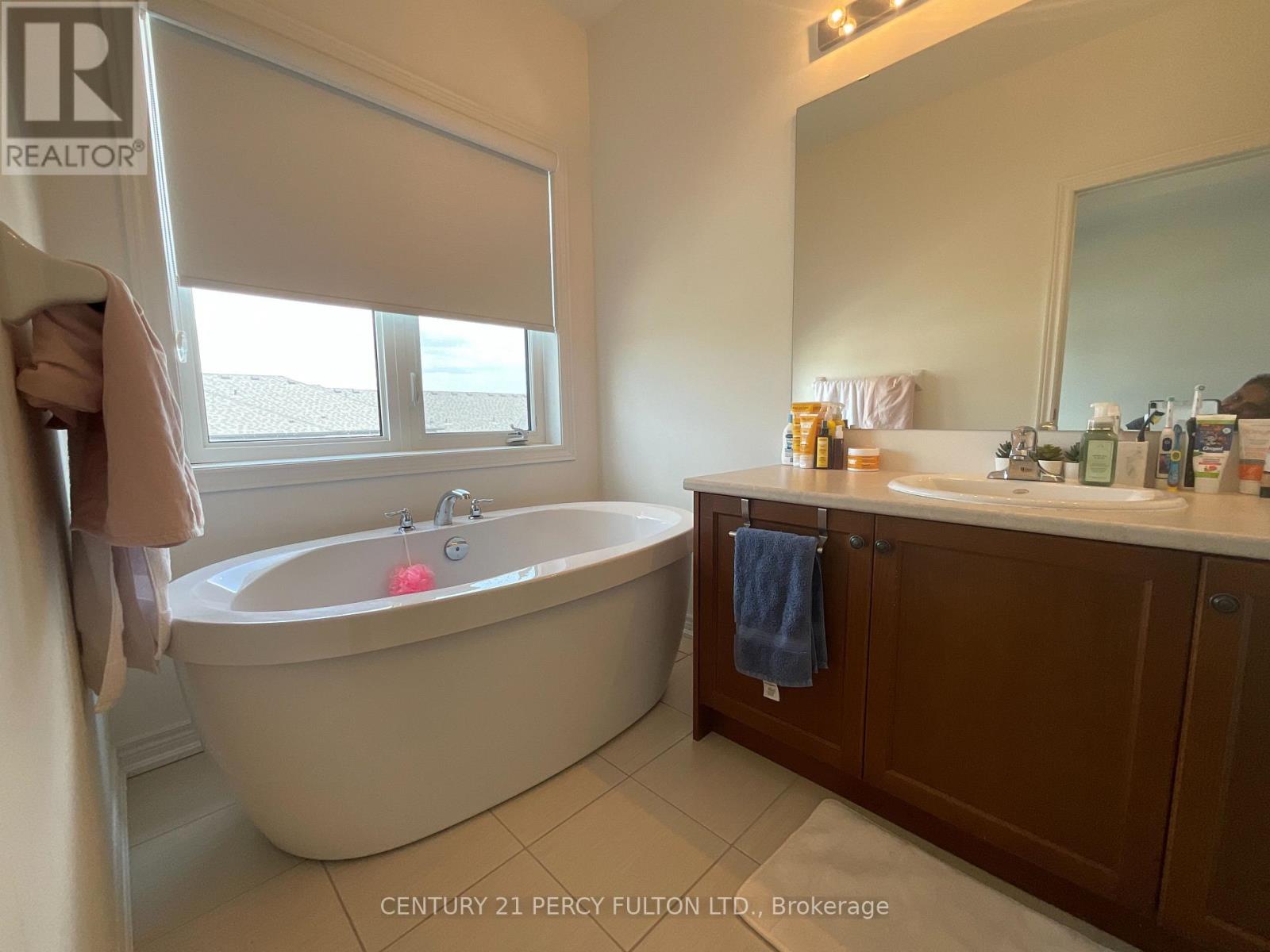 2775 Peter Matthews Drive, Pickering, Ontario  L1X 0M3 - Photo 17 - E12944918