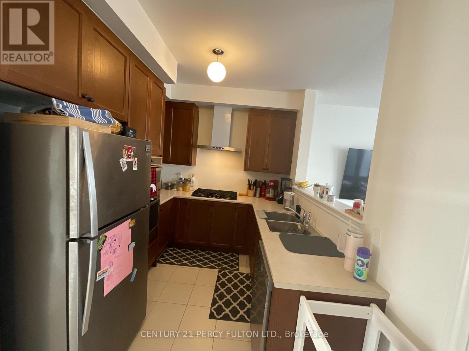 2775 Peter Matthews Drive, Pickering, Ontario  L1X 0M3 - Photo 7 - E12944918