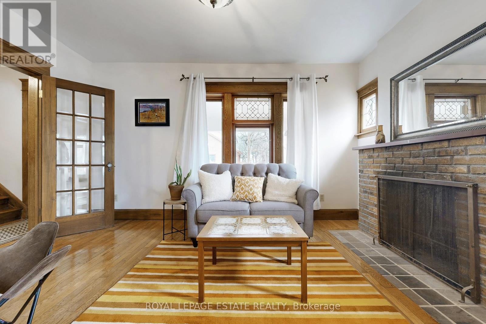 2 Beck Avenue, Toronto, Ontario  M4C 4L5 - Photo 6 - E12944930