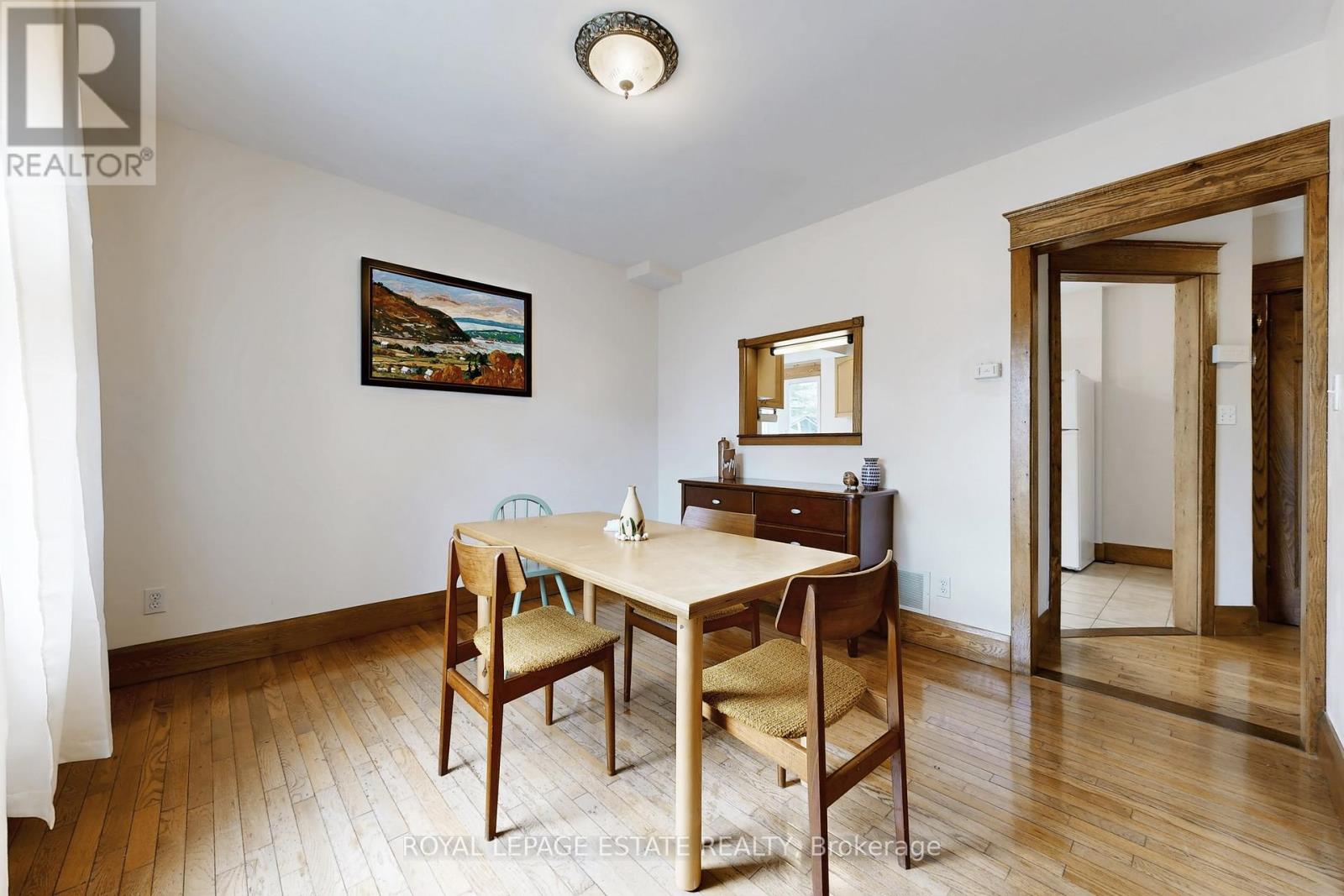 2 Beck Avenue, Toronto, Ontario  M4C 4L5 - Photo 9 - E12944930