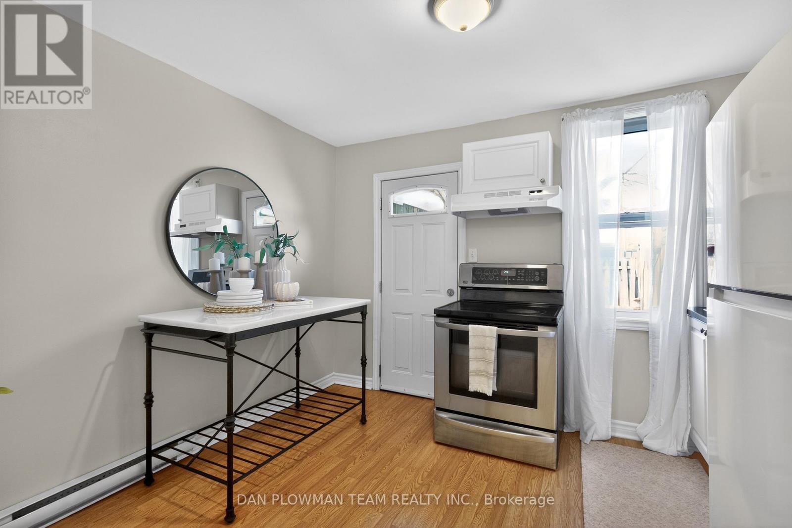 114 Olive Avenue, Oshawa, Ontario  L1H 2P2 - Photo 6 - E12945030