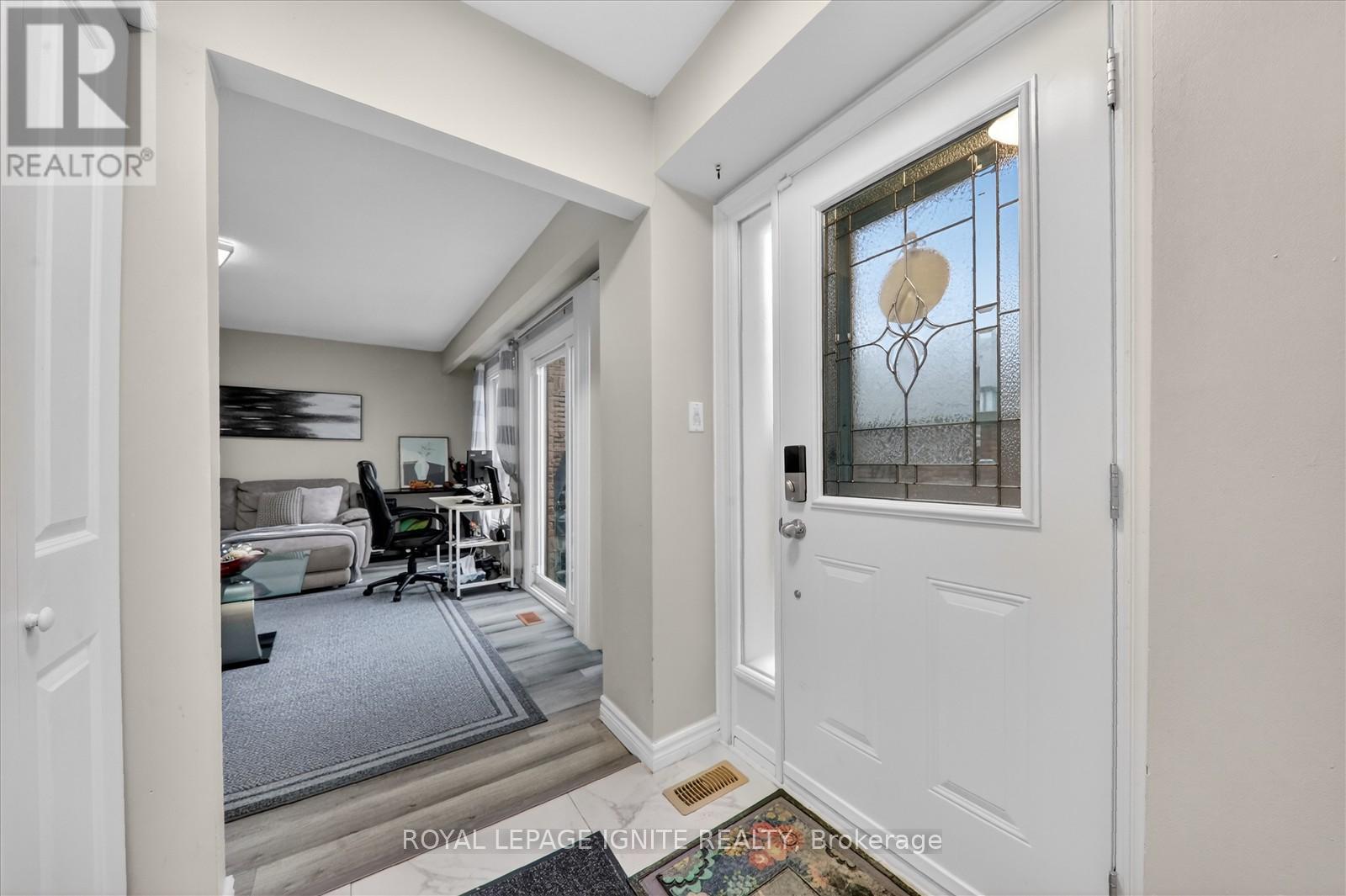 56 - 2 Dailing Gate, Toronto, Ontario  M1B 1Z8 - Photo 5 - E12945072