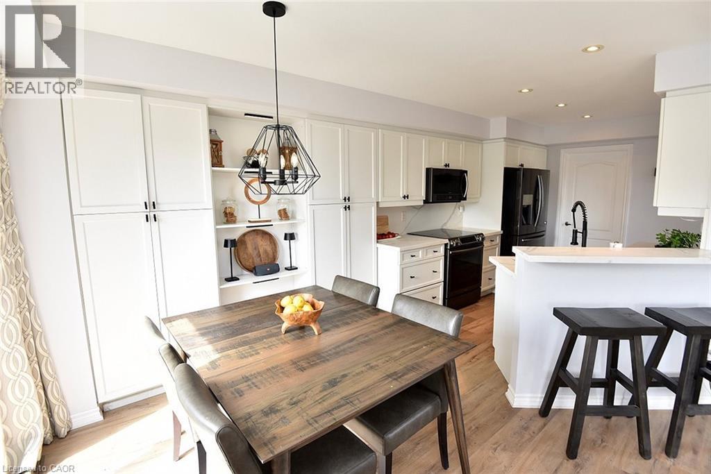 39 Panabaker Drive Unit# 7, Ancaster, Ontario  L9G 0A2 - Photo 22 - 40816770