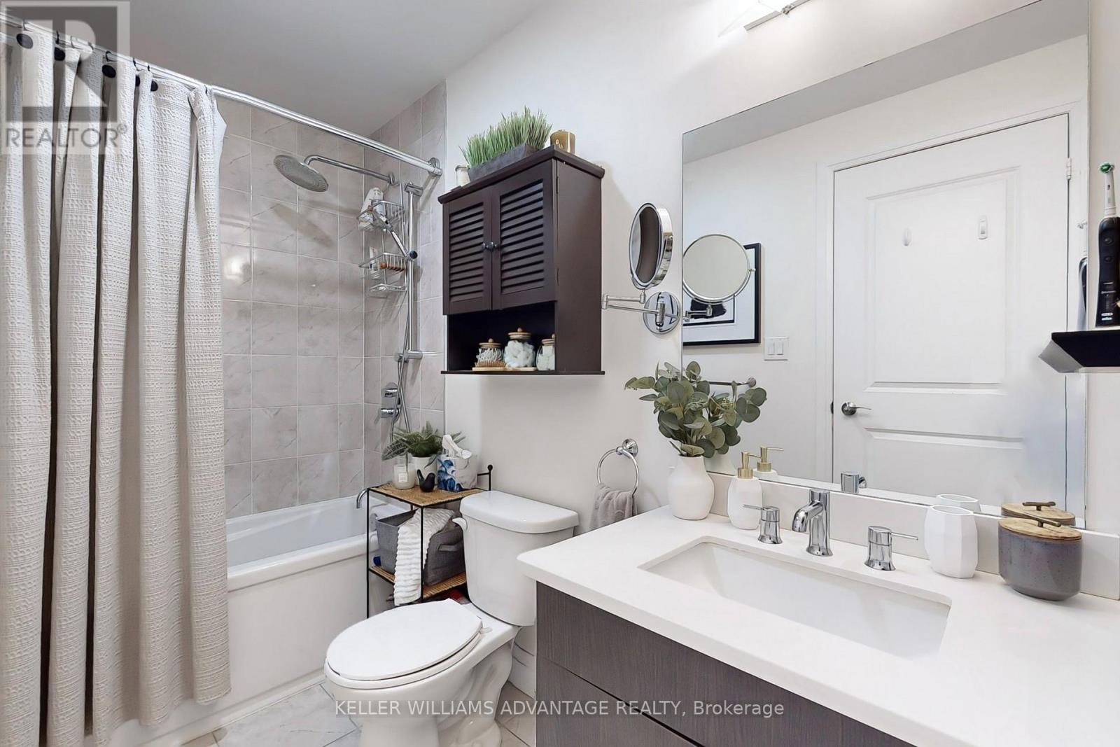 308 - 200 Woodbine Avenue, Toronto, Ontario  M4L 3P2 - Photo 17 - E12945176