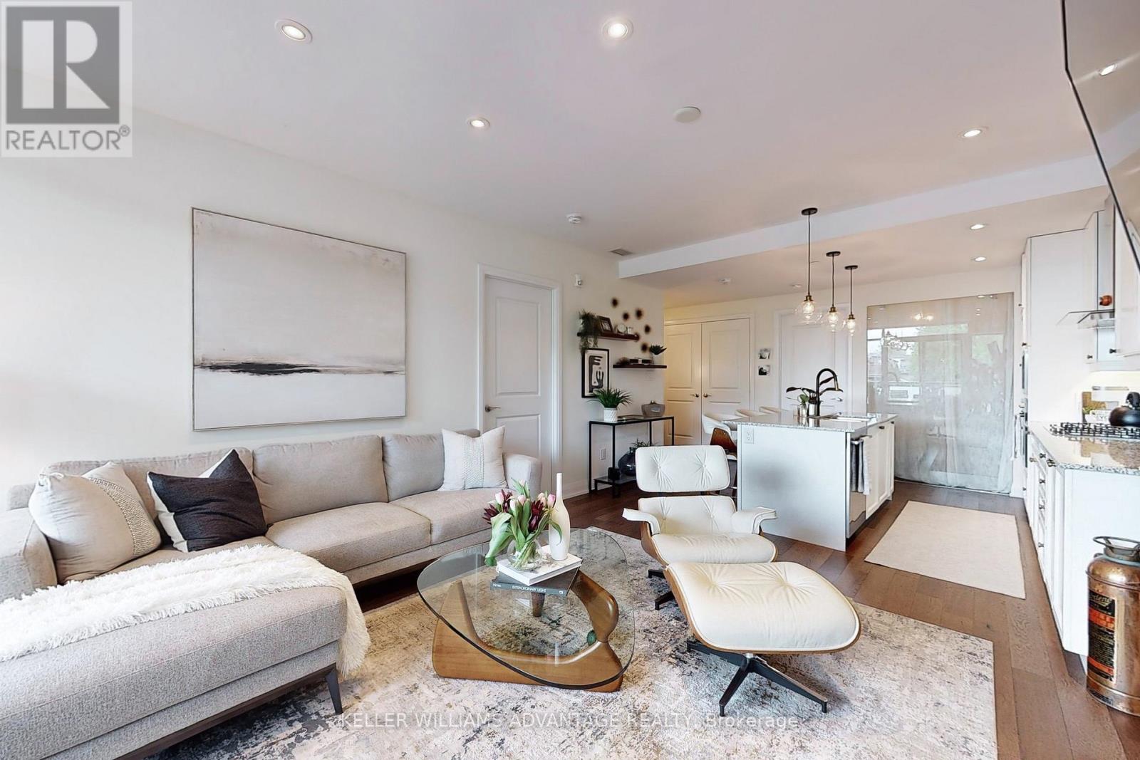 308 - 200 Woodbine Avenue, Toronto, Ontario  M4L 3P2 - Photo 6 - E12945176