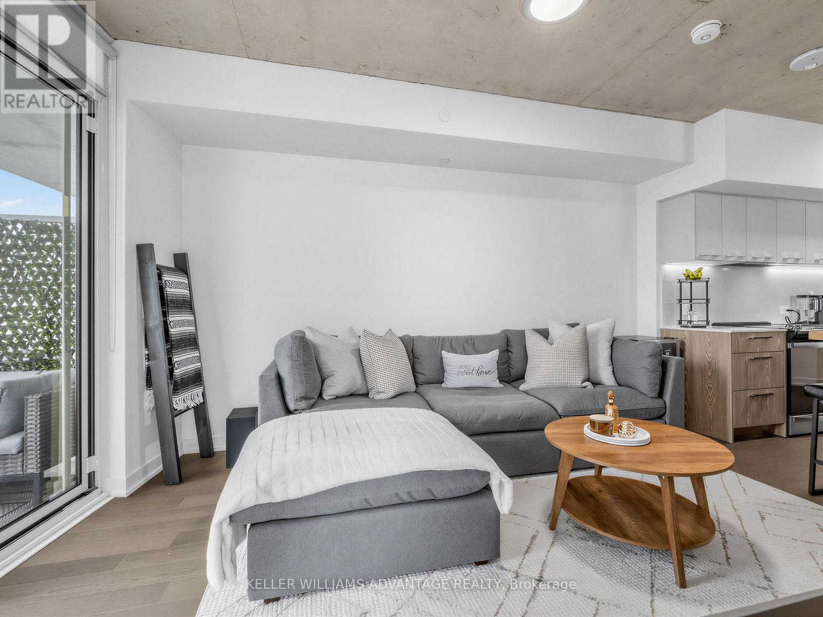 1002 - 45 Baseball Place, Toronto, Ontario  M4M 0H1 - Photo 11 - E12945234