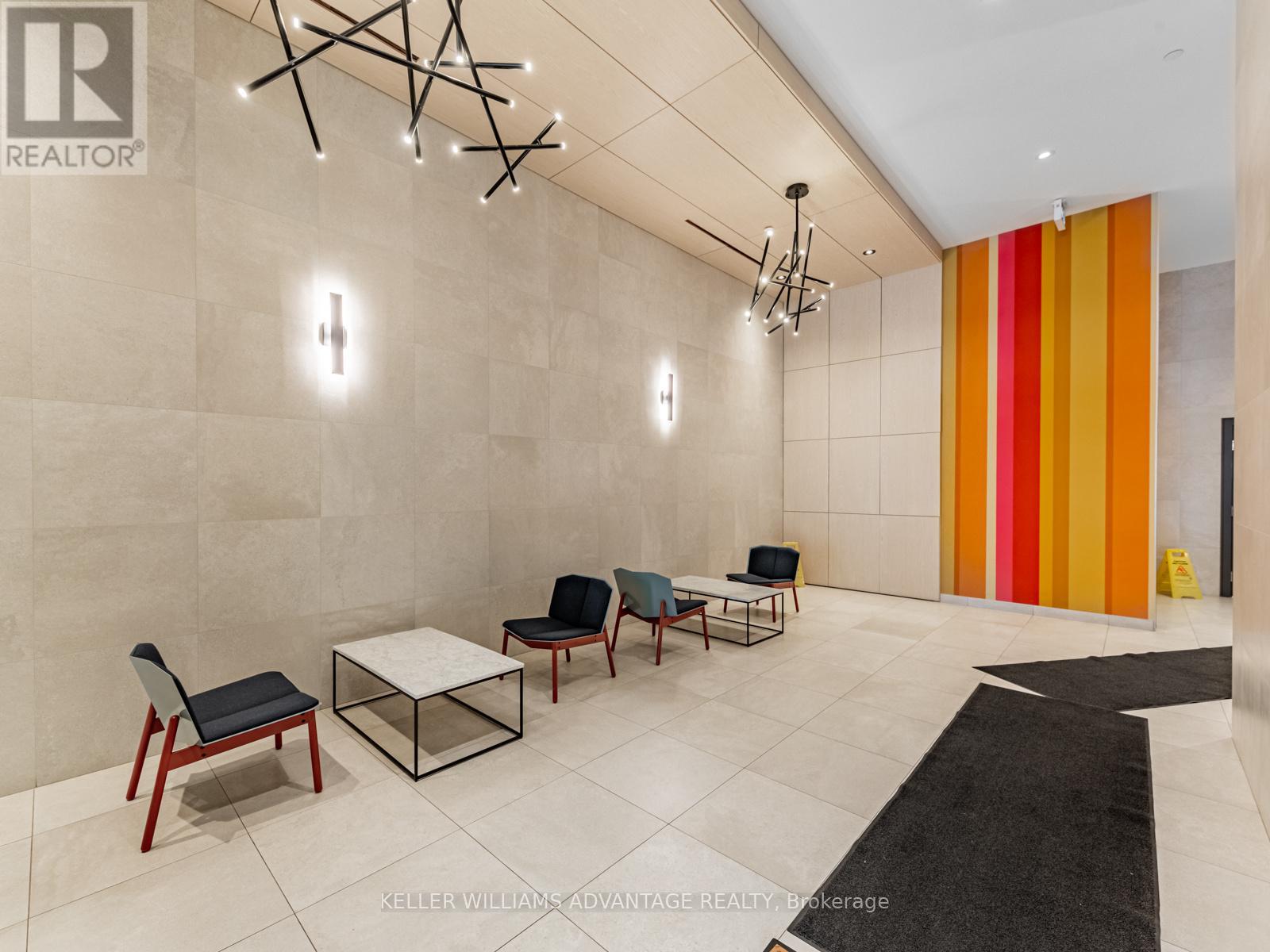 1002 - 45 Baseball Place, Toronto, Ontario  M4M 0H1 - Photo 2 - E12945234