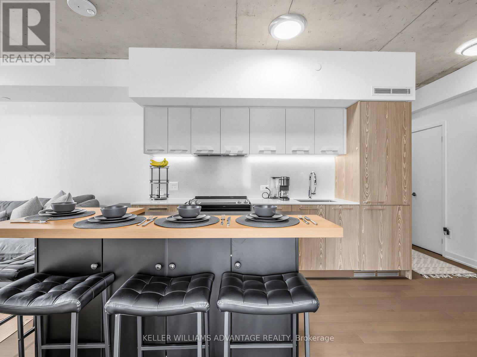 1002 - 45 Baseball Place, Toronto, Ontario  M4M 0H1 - Photo 5 - E12945234