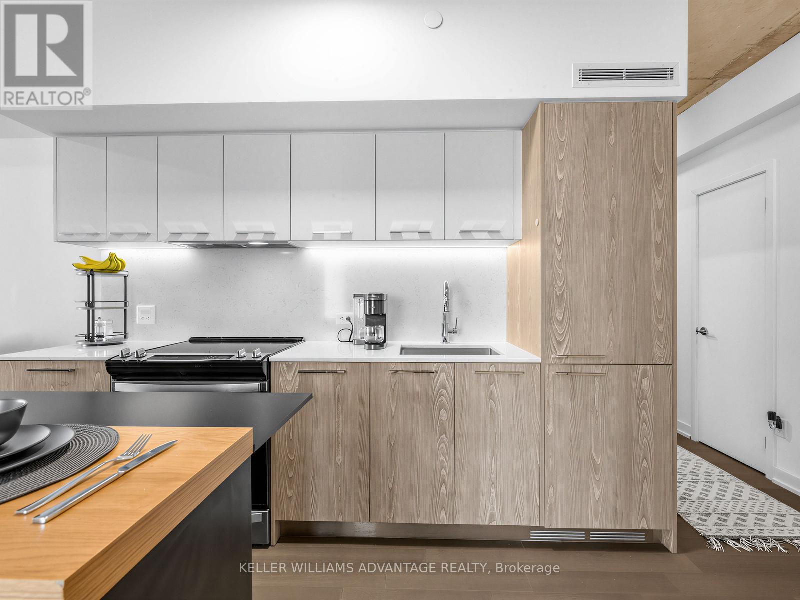 1002 - 45 Baseball Place, Toronto, Ontario  M4M 0H1 - Photo 7 - E12945234