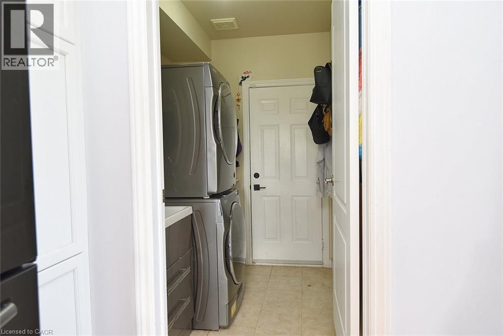 39 Panabaker Drive Unit# 7, Ancaster, Ontario  L9G 0A2 - Photo 25 - 40816770