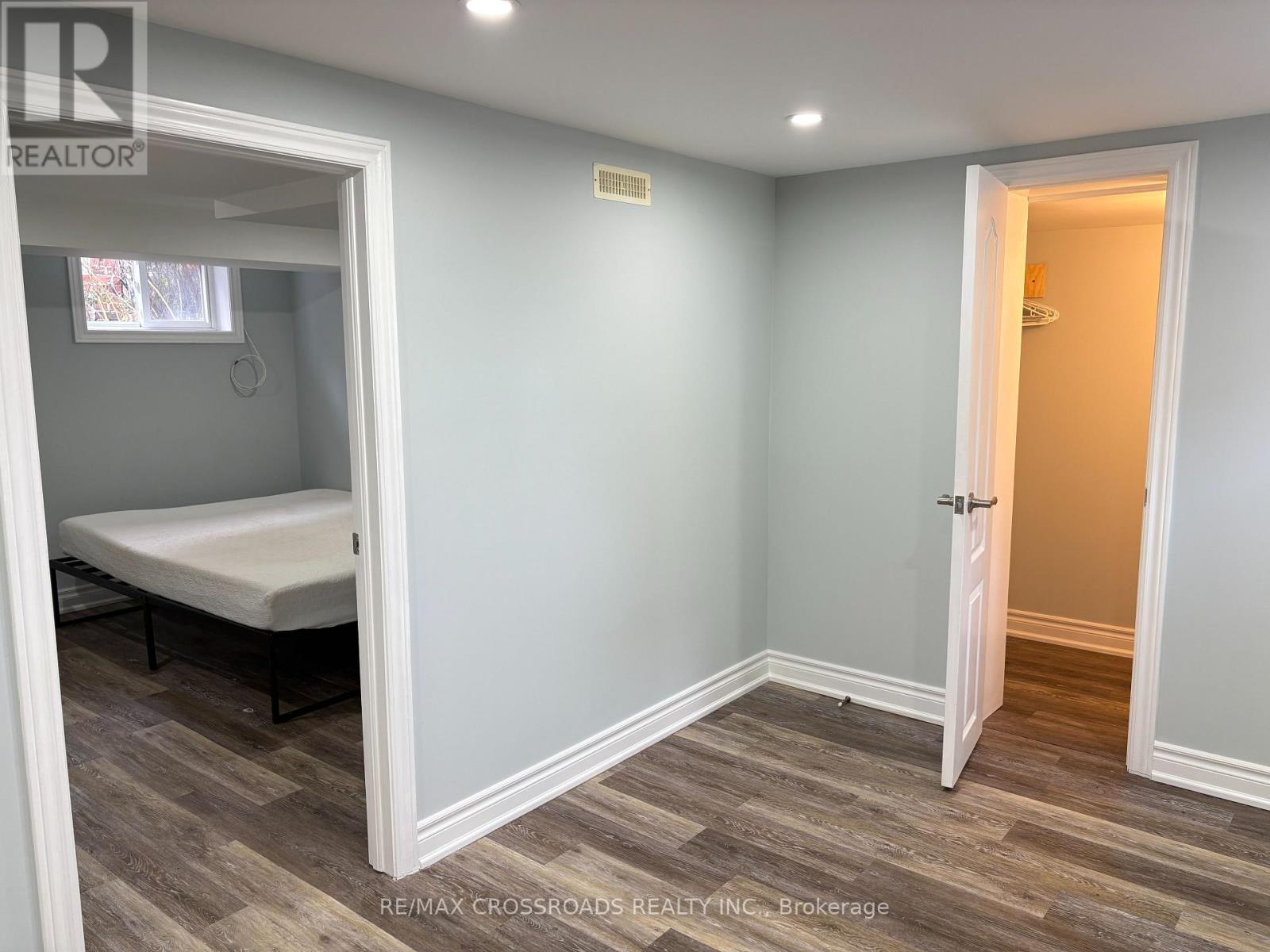 83 Clonmore Lower Level Drive, Toronto, Ontario  M1N 1X9 - Photo 5 - E12945256