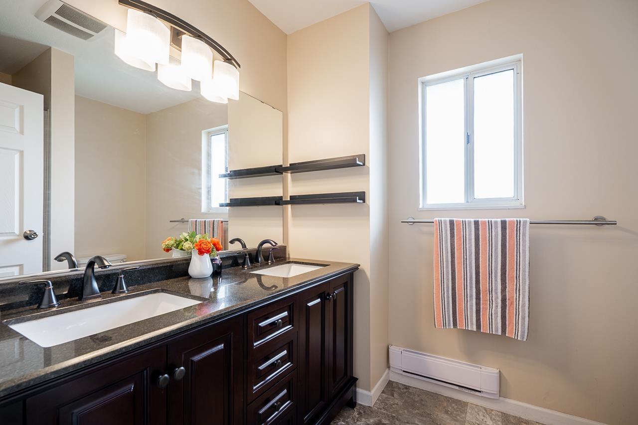 12946 66a Avenue, Surrey, British Columbia  V3W 8Z7 - Photo 19 - R3104800