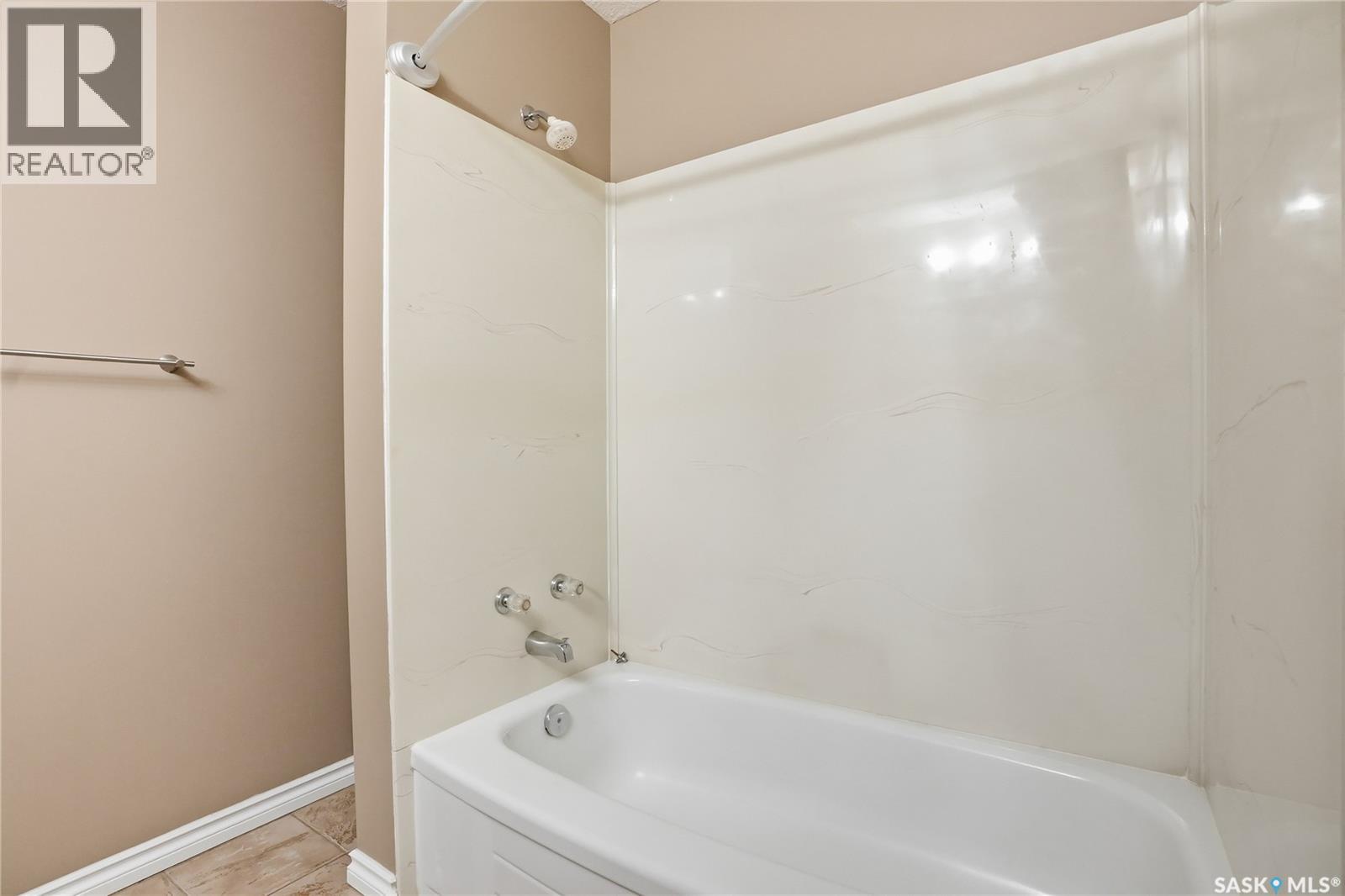 513 4th Street W, Warman, Saskatchewan  S0K 4S0 - Photo 31 - SK031792