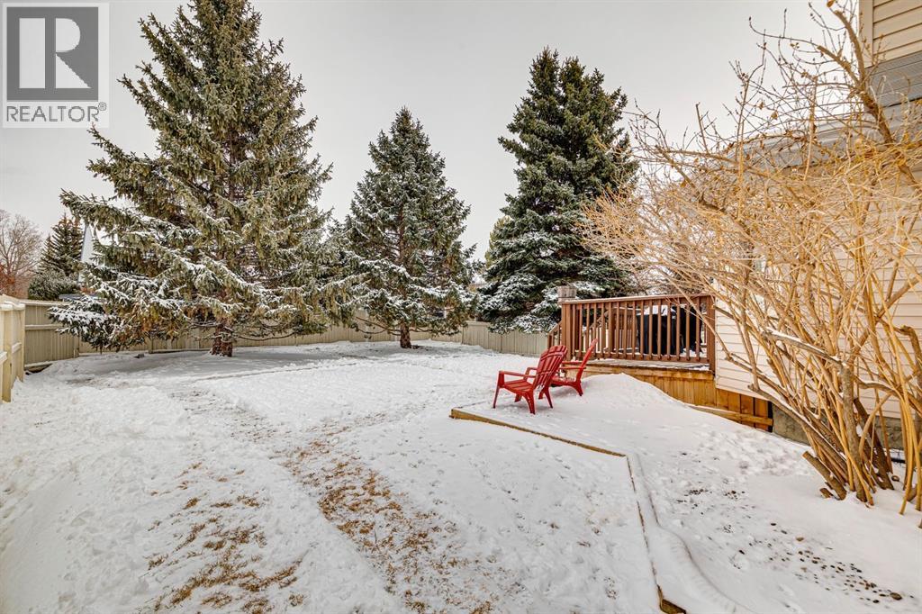 4 Wood Valley Rise Sw, Calgary, Alberta  T2W 5X5 - Photo 40 - A2292225