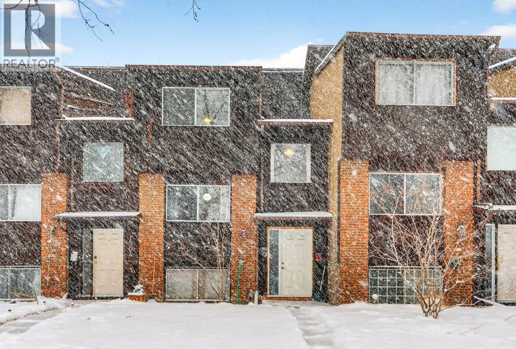 1502 Ranchlands Way Nw, Calgary, Alberta  T3G 1R2 - Photo 1 - A2296554