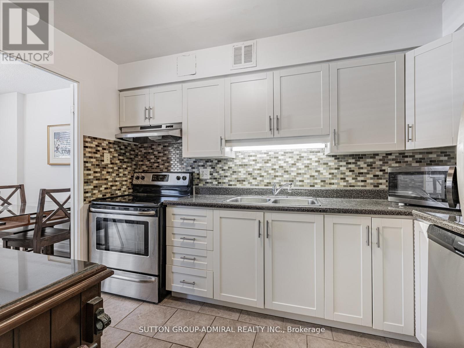 108 - 80 Inverlochy Boulevard, Markham, Ontario  L3T 4P3 - Photo 10 - N12944998